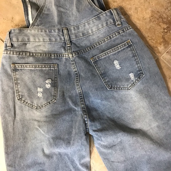 💋Unique Distressed/Embroidered Overalls - Picture 12 of 12